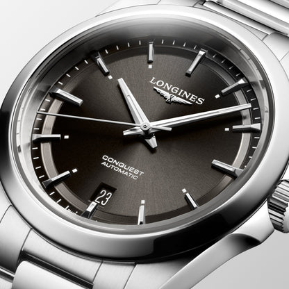 Longines Conquest 38mm black automatic steel watch L3.720.4.52.6