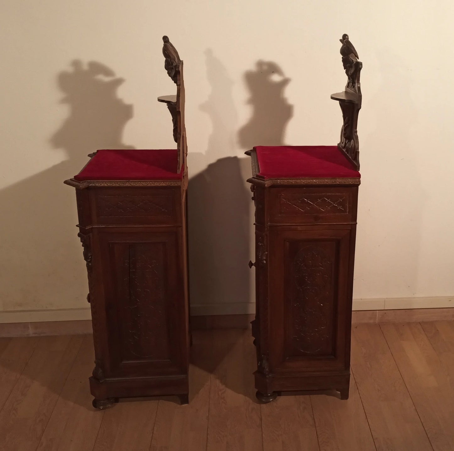 Pair of carved walnut bedside tables antique Italian chest of drawers walnut set 19th century