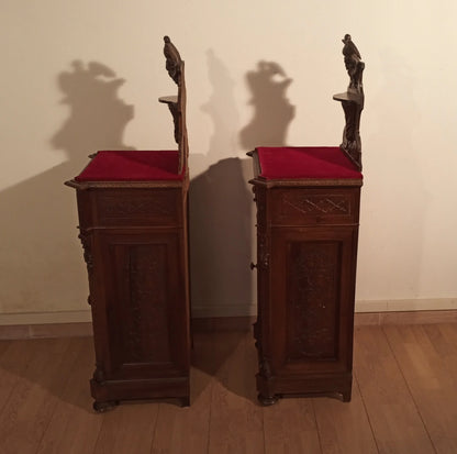 Pair of carved walnut bedside tables antique Italian chest of drawers walnut set 19th century