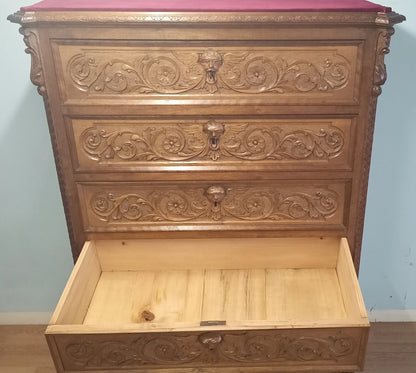 Italian walnut chest of drawers set of 3 with four drawers carved with decorative floral motifs in decorated wood