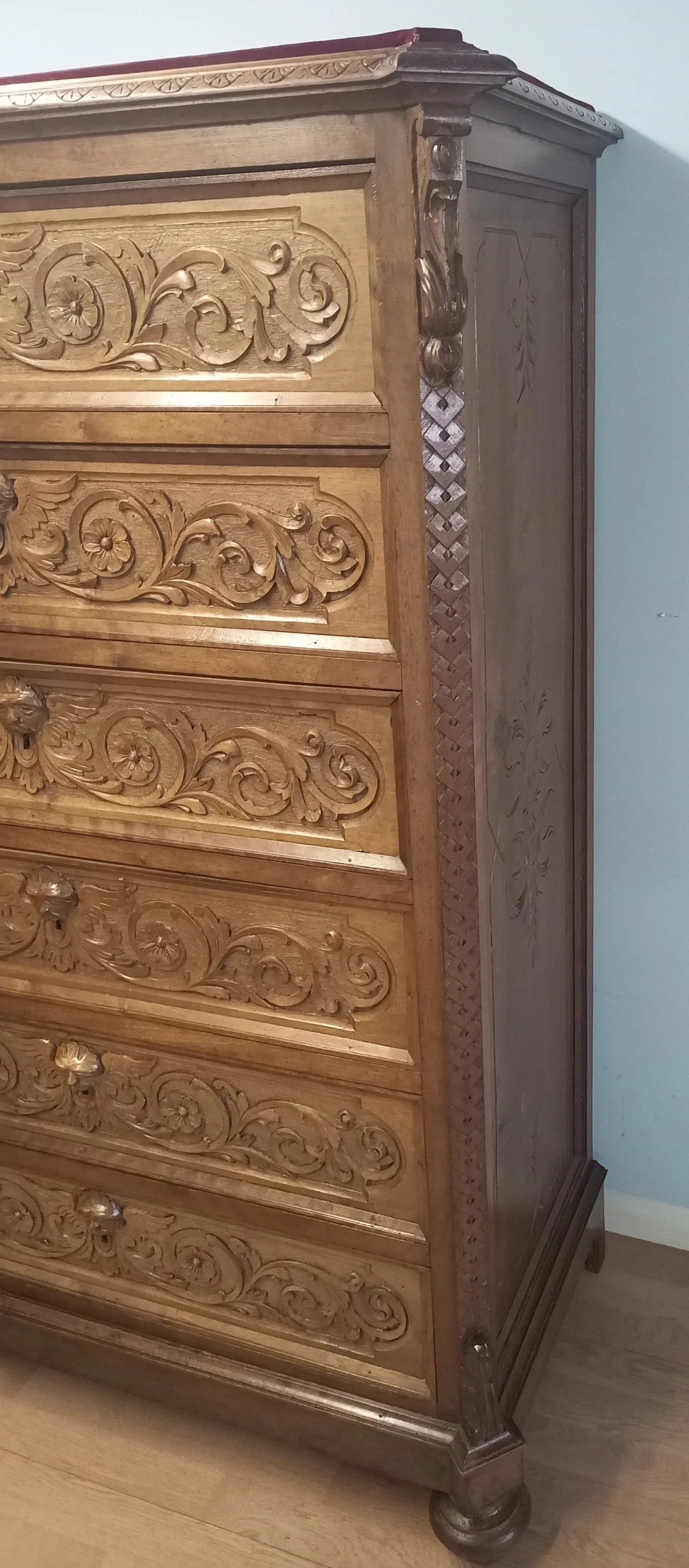 Italian walnut chest of drawers set of 3 bedside tables and chest of drawers in carved walnut from the 19th century