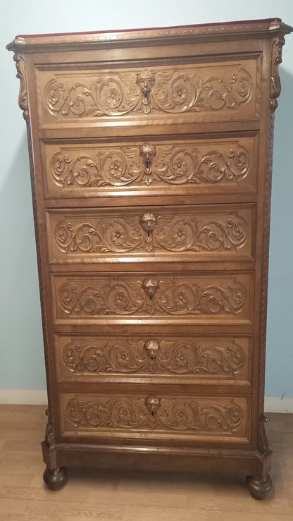 Italian carved walnut chest of drawers in set of 3 bedside tables and chest of drawers in walnut 19th century