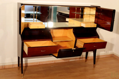 Elegant mid-century mahogany and rosewood sideboard with mirrors and gold handles by Osvaldo Borsani