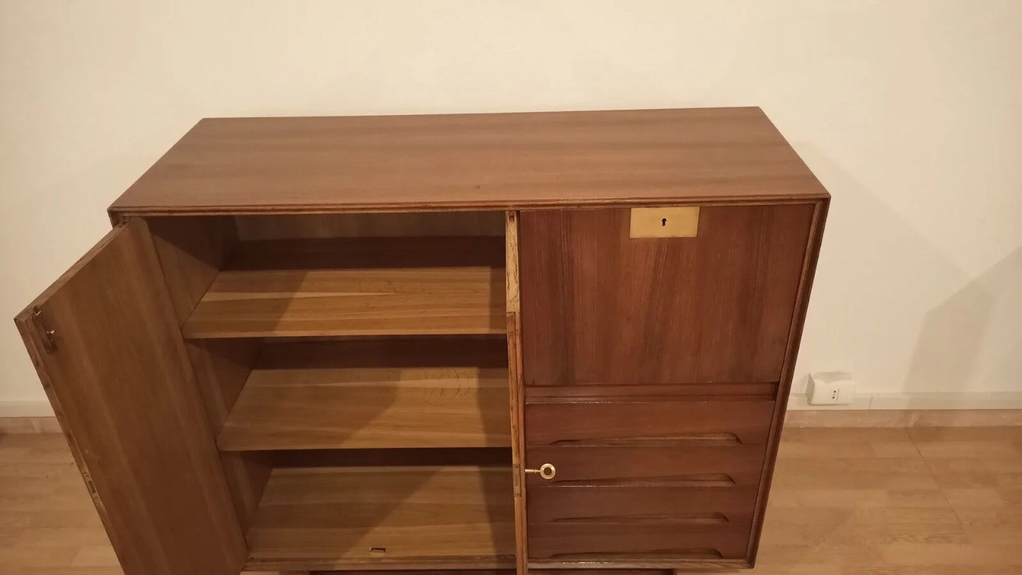 Mobile credenza edmondo palutari restaurata in legno marrone con ante e cassetti design vintage anni 1950