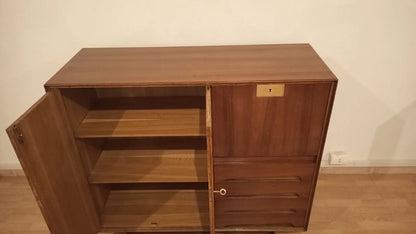 Mobile credenza edmondo palutari restaurata in legno marrone con ante e cassetti design vintage anni 1950