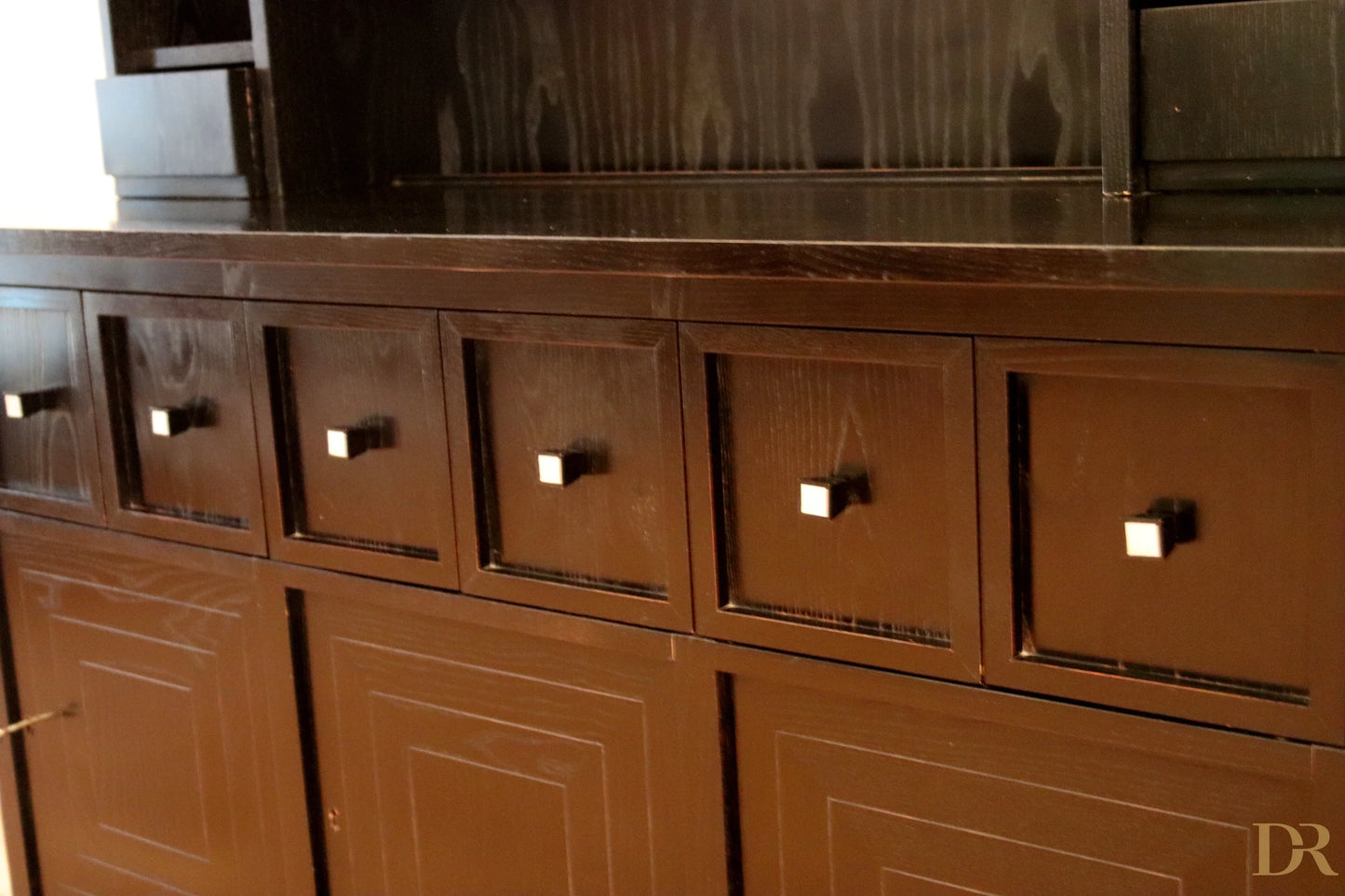 Credensa DS5 by Charles Rennie Mackintosh for Cassina, 1990s, in dark wood with five drawers and square black handles