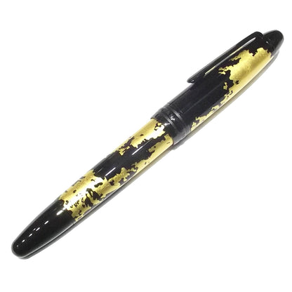 Montblanc Meisterstück Solitaire Calligraphy fountain pen gold leaf M nib 119688