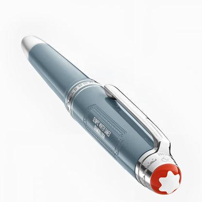 Montblanc roller meisterstück heritage chamonix giochi olimpici penna blu opaca con dettagli argento e cappuccio rosso olimpico