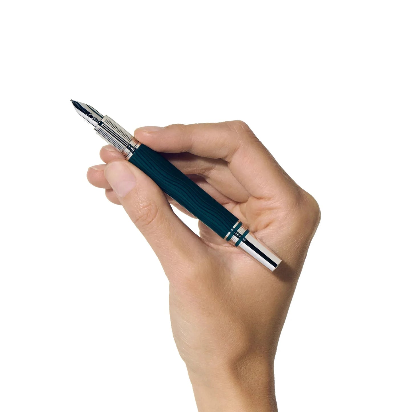 Montblanc Starwalker Polargreen fountain pen in teal with silver details and medium fine tip