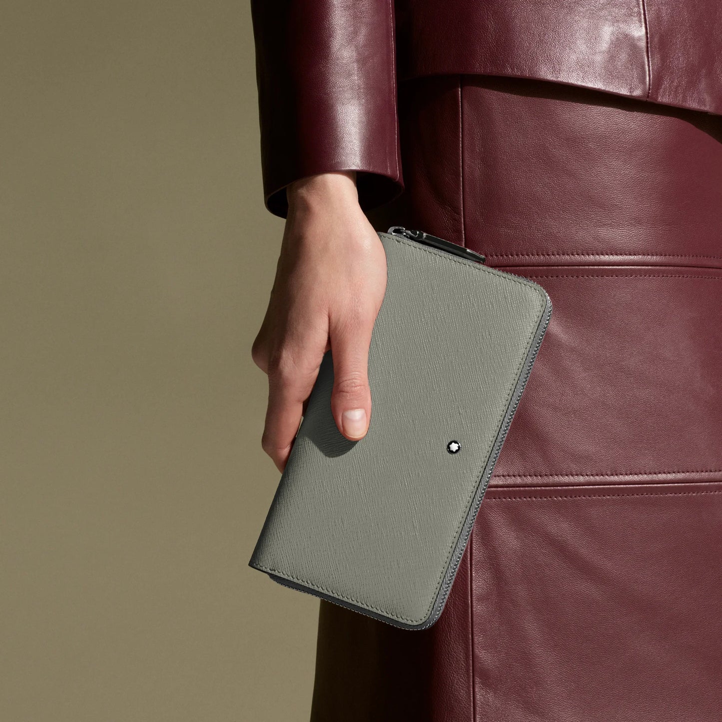 Montblanc medium wallet in grey saffiano leather with full zip closure and signature logo