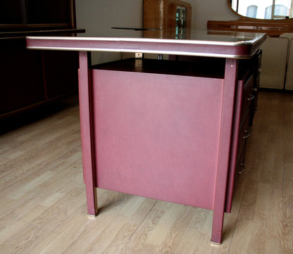 Set scrivania ministeriale disegnata da umberto mascagni in similpelle bordeaux con dettagli in ottone vintage anni 1950