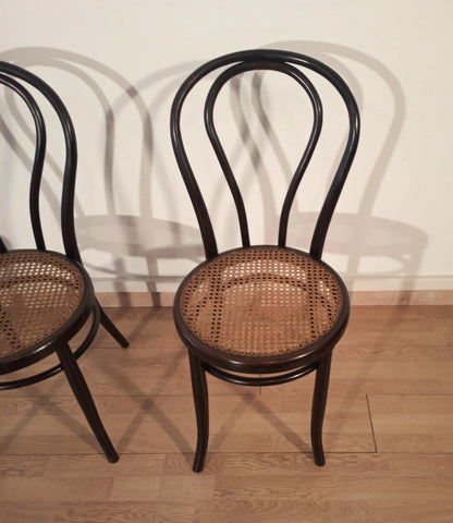 Set of 4 Thonet Italia dining chairs in bent beech with classic woven wicker seat