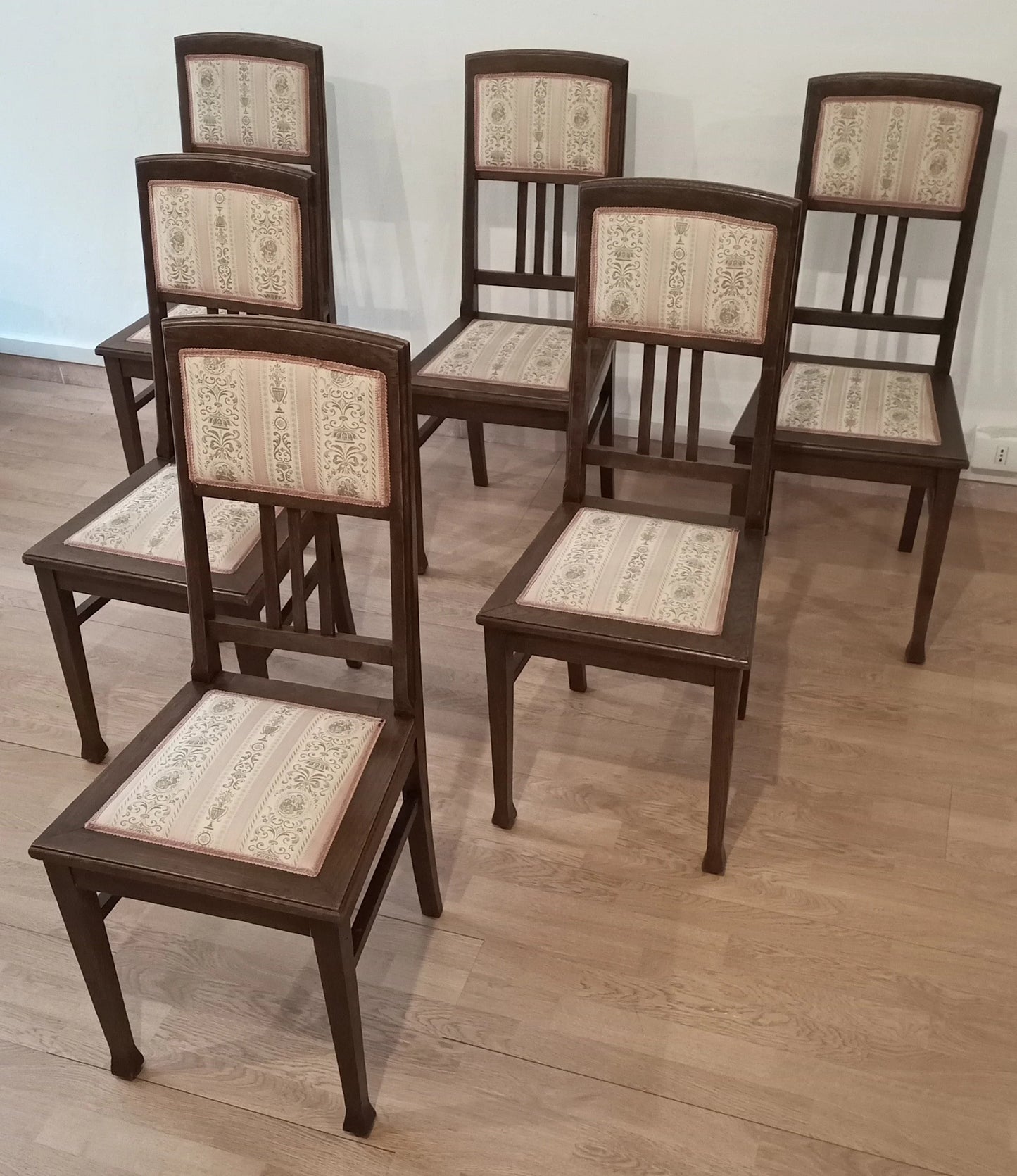 Set di sei sedie pranzo vintage in rovere massello con seduta in tessuto decorato stile italiano