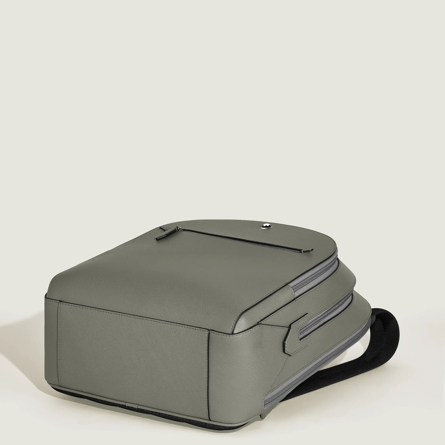 Montblanc zaino medio grigio medio in pelle stampa saffiano con 3 scomparti e raffinato stile urbano moderno